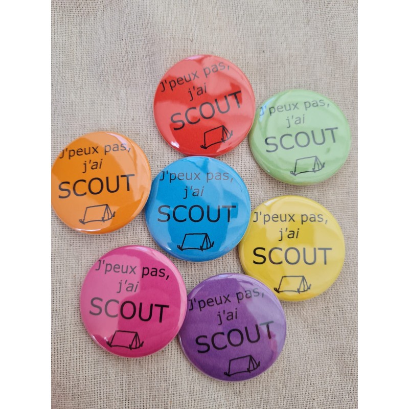 Badges, magnets, bottle openers, ... SCOUT